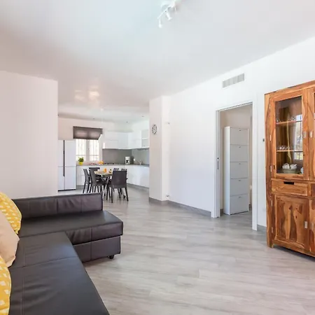 Stella Cadente Mit Privatem Pool Holiday home Carovigno